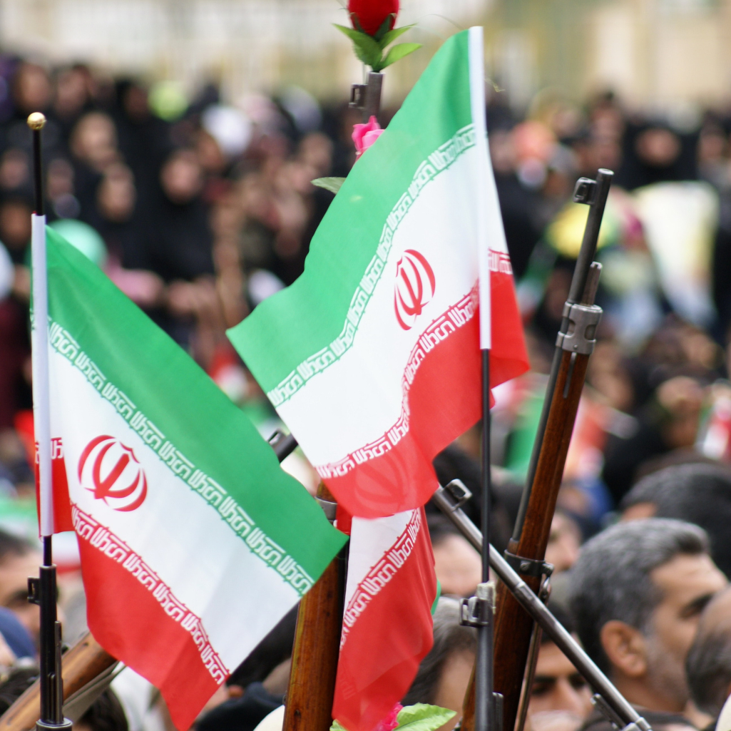 Ιράν: Δυνάμεις ασφαλείας πυροβολούν διαδηλώτριες στο πρόσωπο και τα γεννητικά όργανα