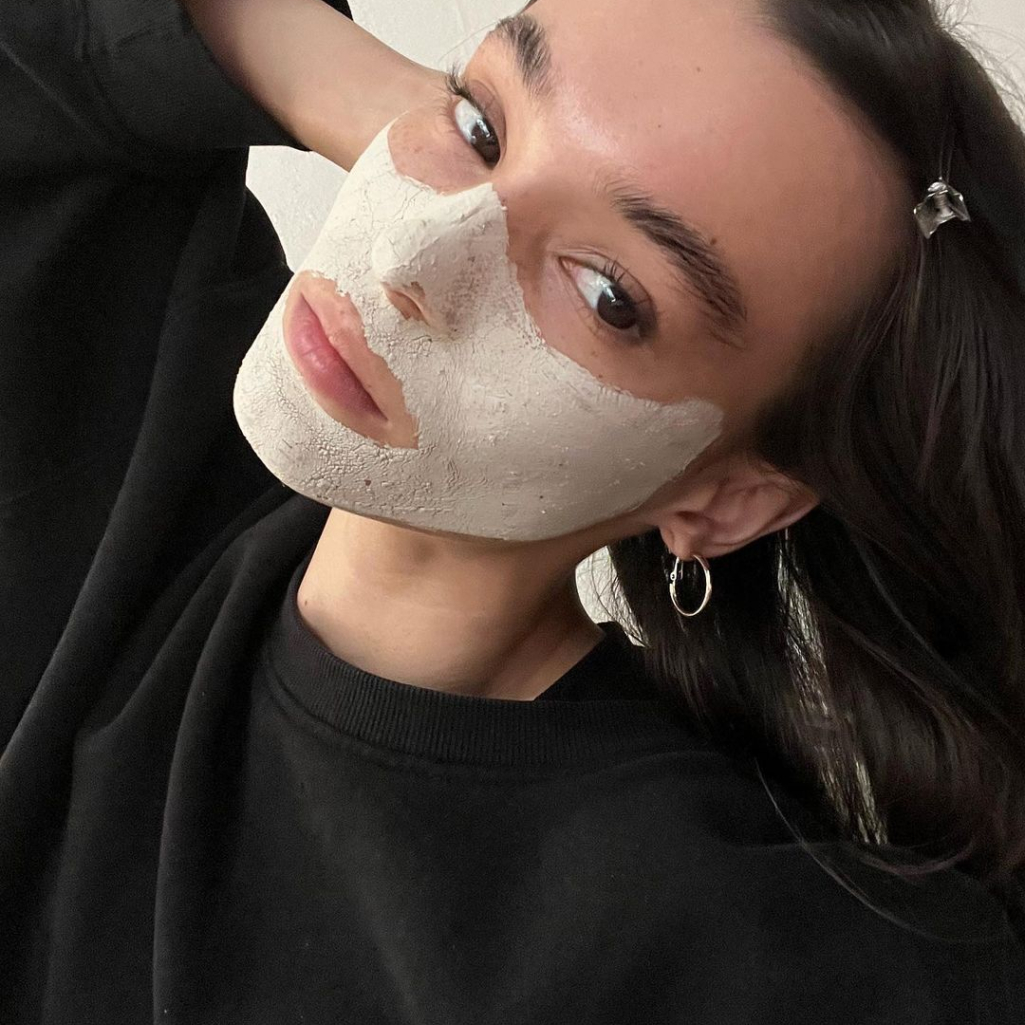 Beauté την Κυριακή: Αυτή είναι η DIY μάσκα που θα κάνει τους πόρους αόρατους