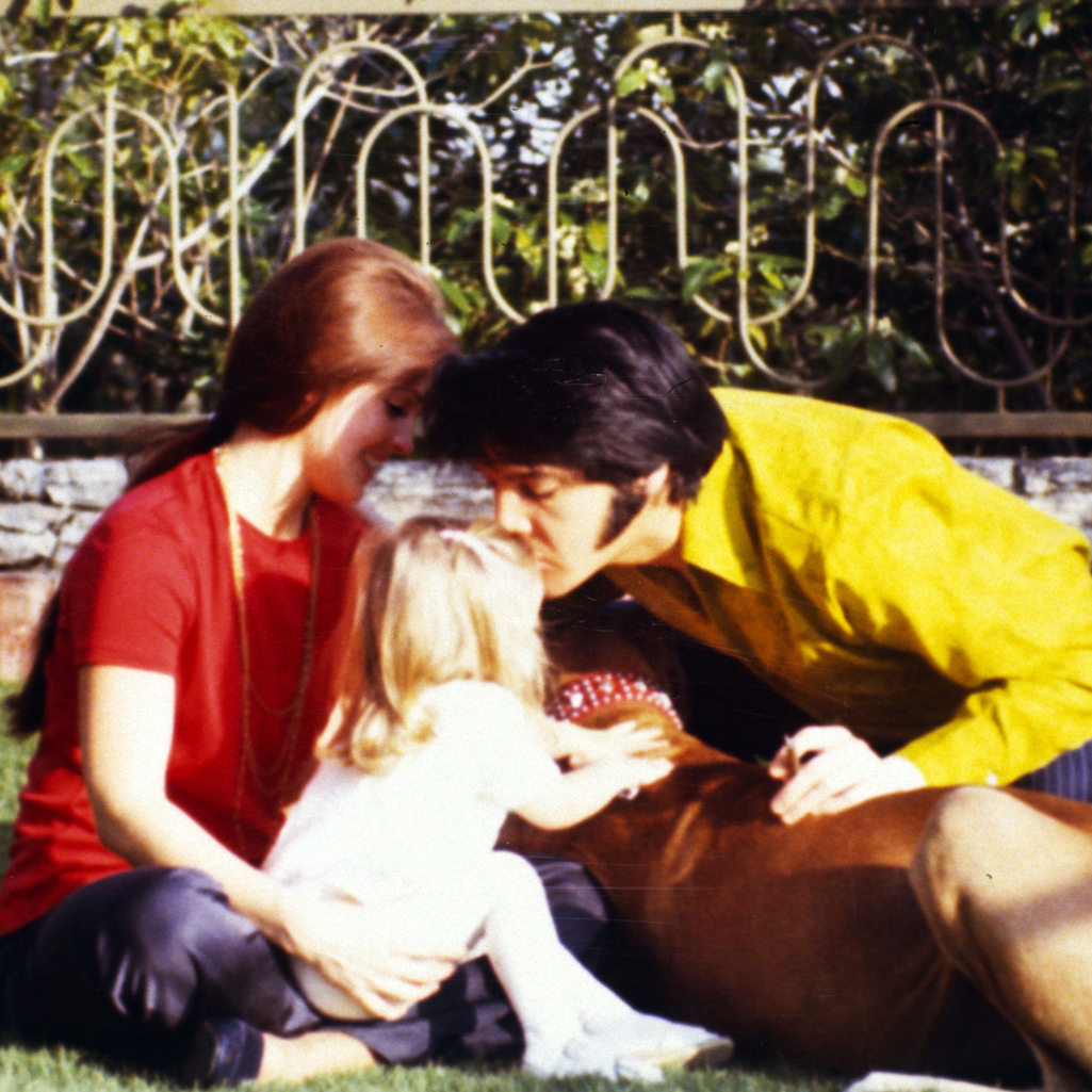 Lisa Marie Presley: Η ζωή της μοναδικής κόρης του Elvis σε φωτογραφίες