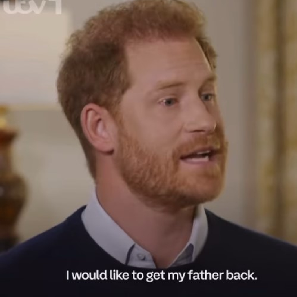 Πρίγκιπας Harry: «Θέλω πίσω τον πατέρα και τον αδερφό μου»