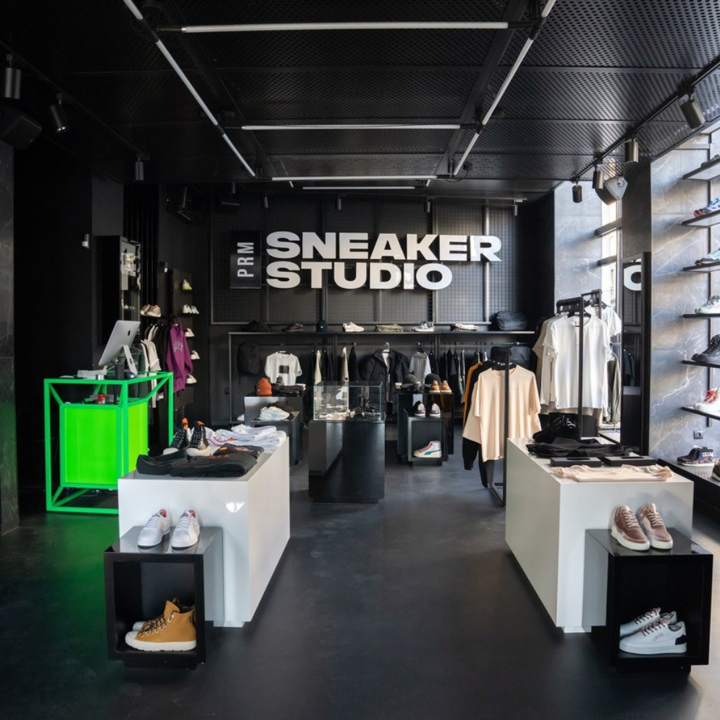 Η Answear κάνει ένα μεγάλο βήμα μπροστά, με την εξαγορά των εμπορικών σημάτων Sneakerstudio και PRM