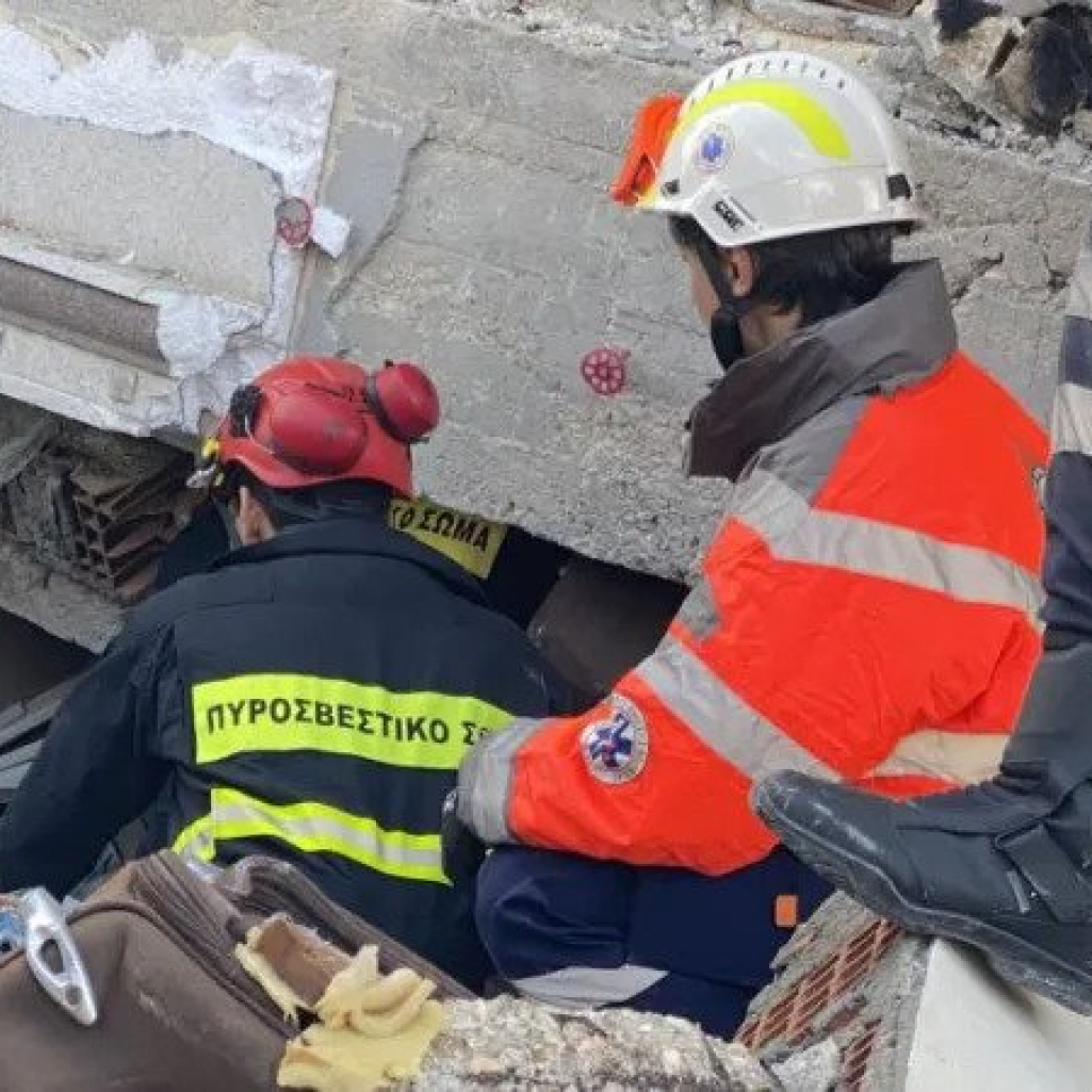 Σεισμός στην Τουρκία: H 20χρονη Ayren ευχαρίστησε στα ελληνικά τους διασώστες της ΕΜΑΚ- «Σας ευχαριστώ»