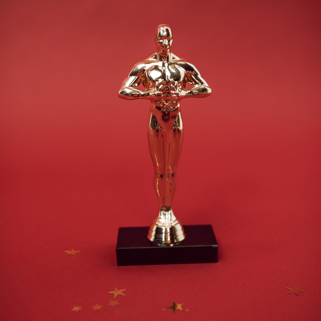 Oscars 2023: Το κόκκινο χαλί αλλάζει χρώμα, μετά από 62 χρόνια 