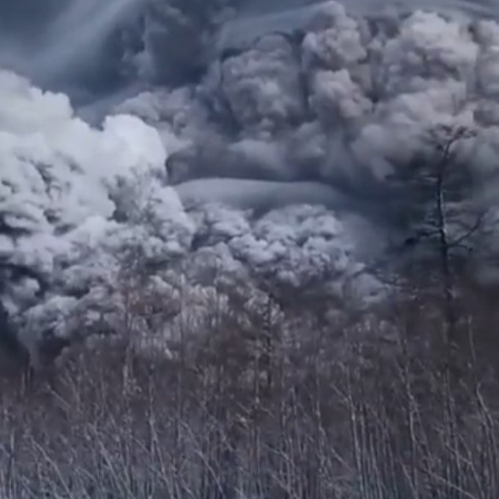 Ρωσία: Έκρηξη στο ηφαίστειο Σιβελούτς- Σε ύψος 10 χλμ. η τέφρα 