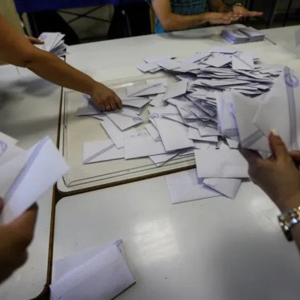 Εκλογές 2023: Ανανεώθηκαν οι εκλογικοί κατάλογοι - Πού ψηφίζουν οι ετεροδημότες