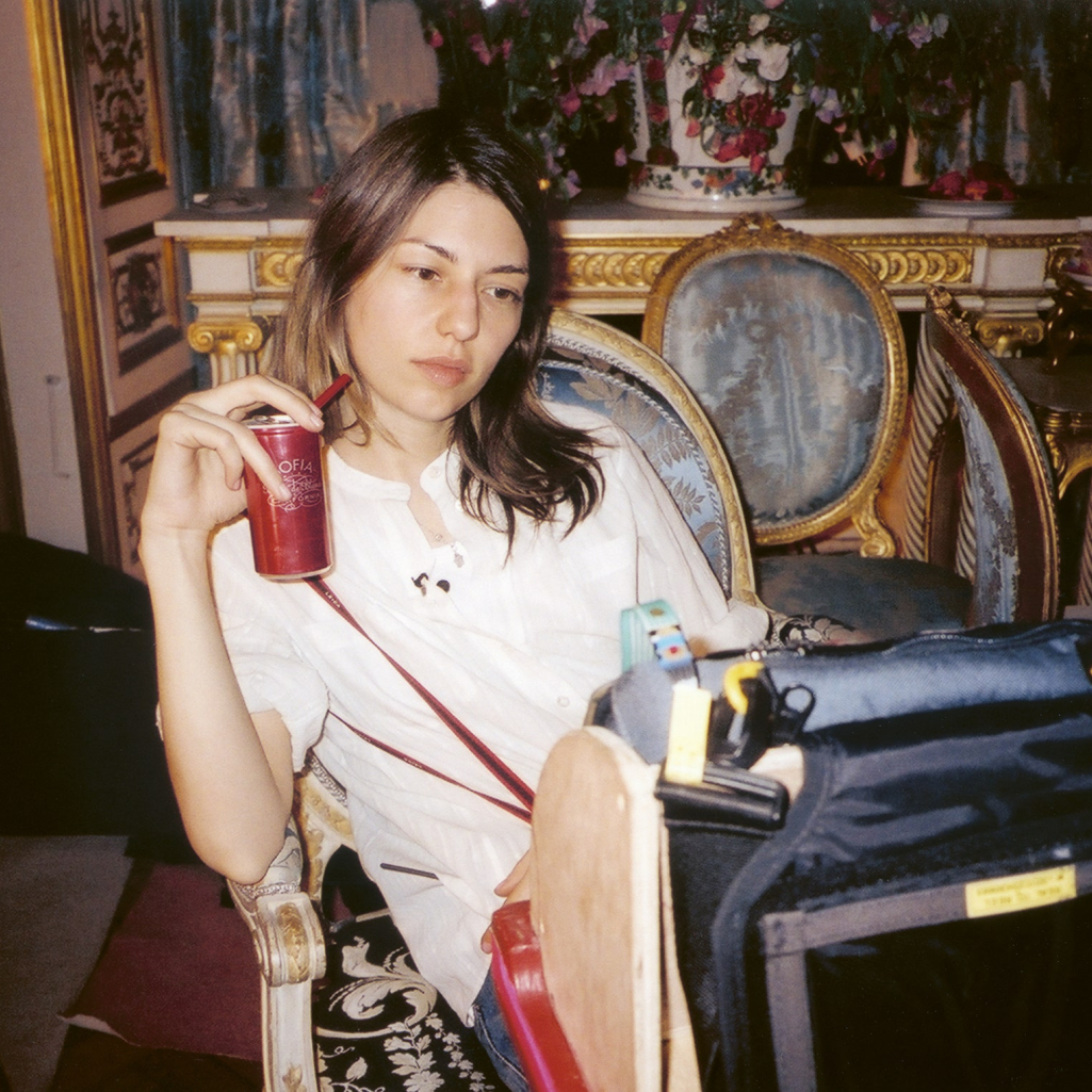Η Sofia Coppola κυκλοφορεί το πρώτο της, προσωπικό φωτογραφικό λεύκωμα 