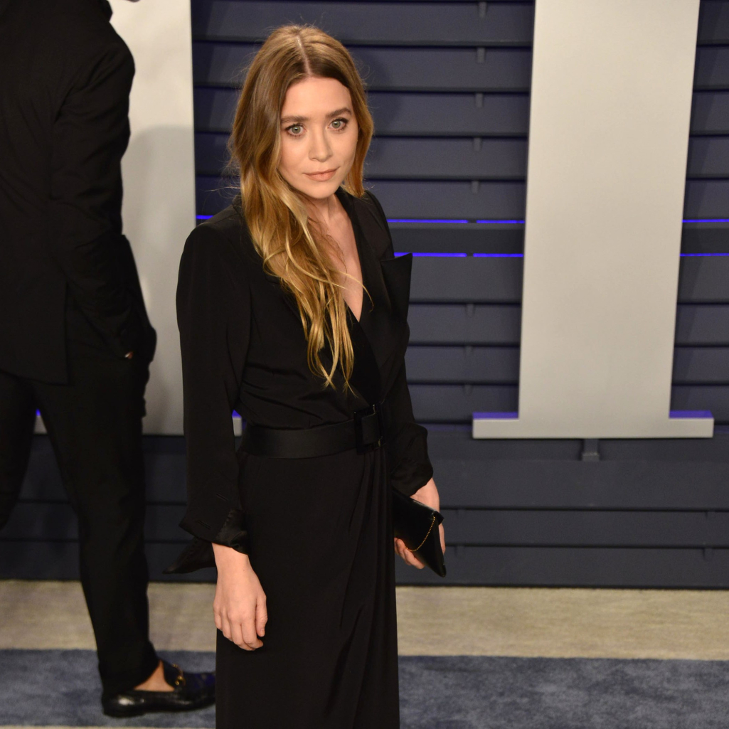 Shopping Alert: Βρήκαμε τα τέλεια καλοκαιρινά σανδάλια της Ashley Olsen (και άλλες 6 προτάσεις από εμάς)