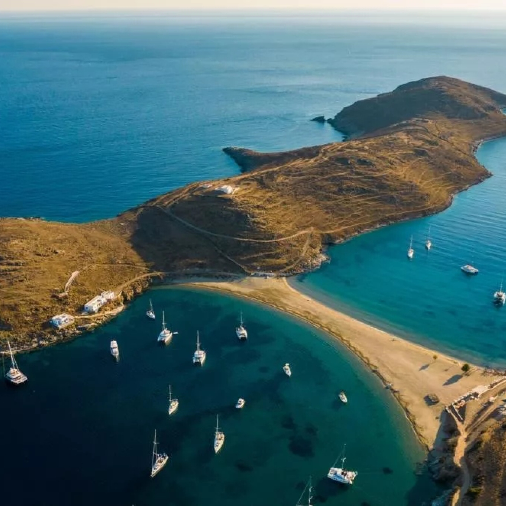 Κύθνος: Tο νησί της απλότητας με τις αμέτρητες παραλίες