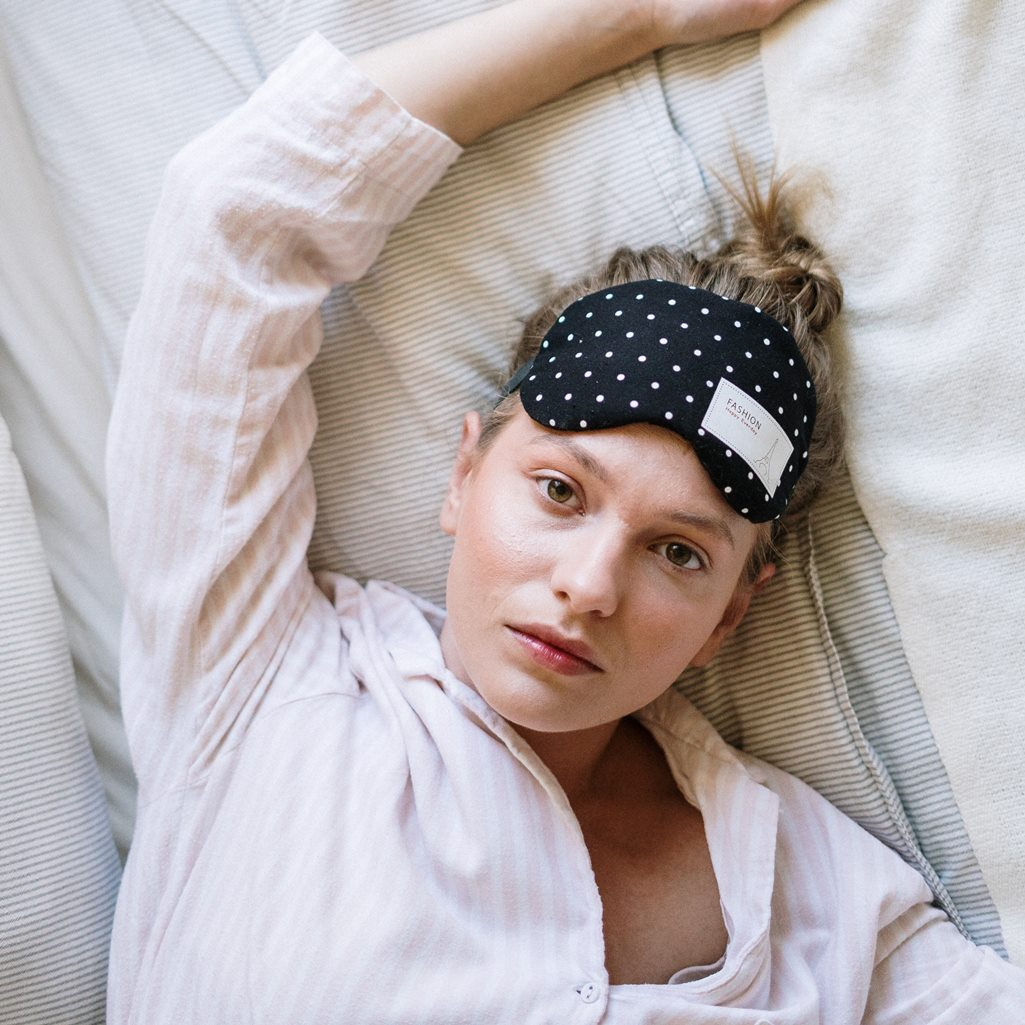 7 πιθανοί λόγοι για τους οποίους δεν μπορείς να κοιμηθείς, παρά την κούραση