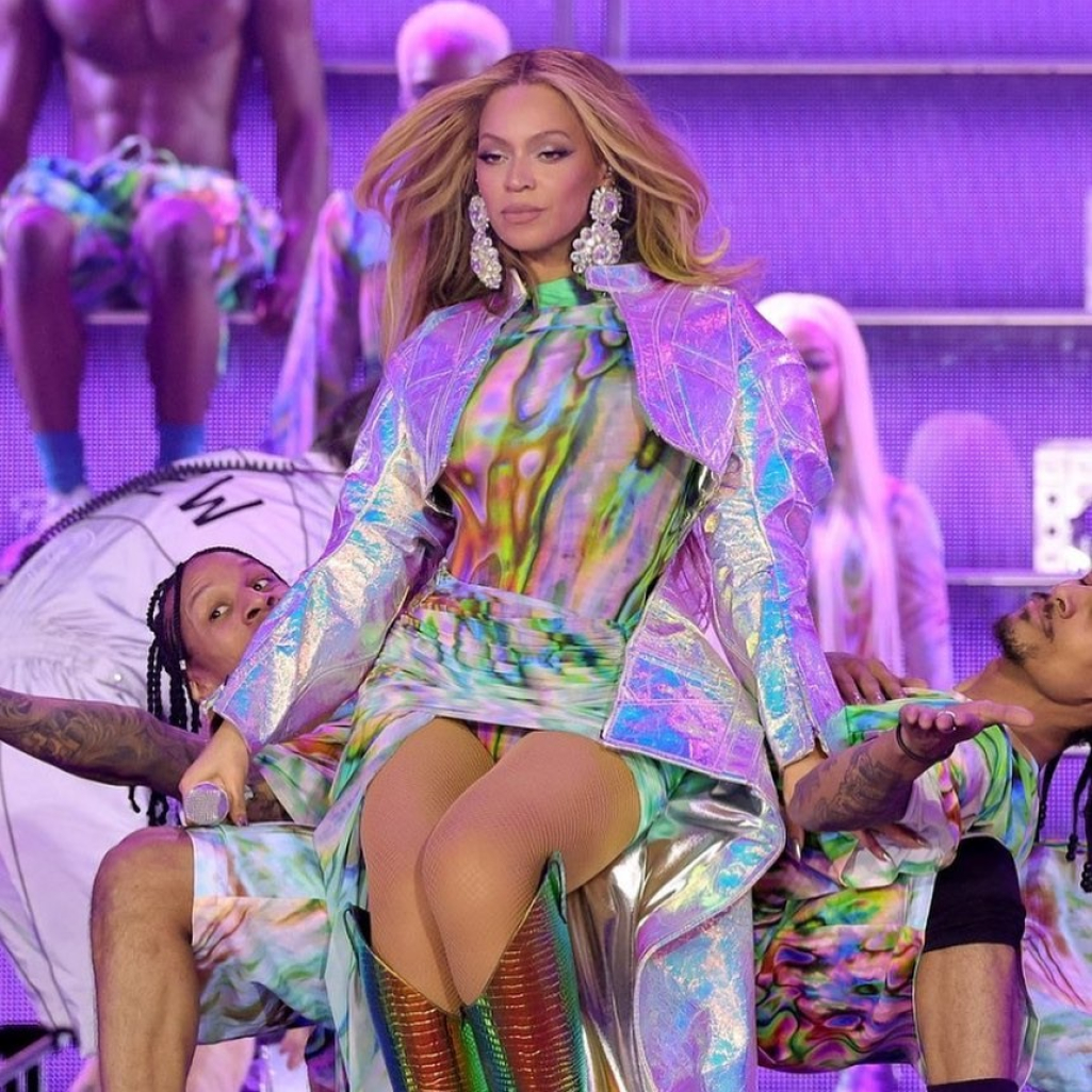 Η Beyoncé έδωσε την πρώτη συναυλία του Renaissance World Tour και τα looks είναι ο ορισμός του iconic