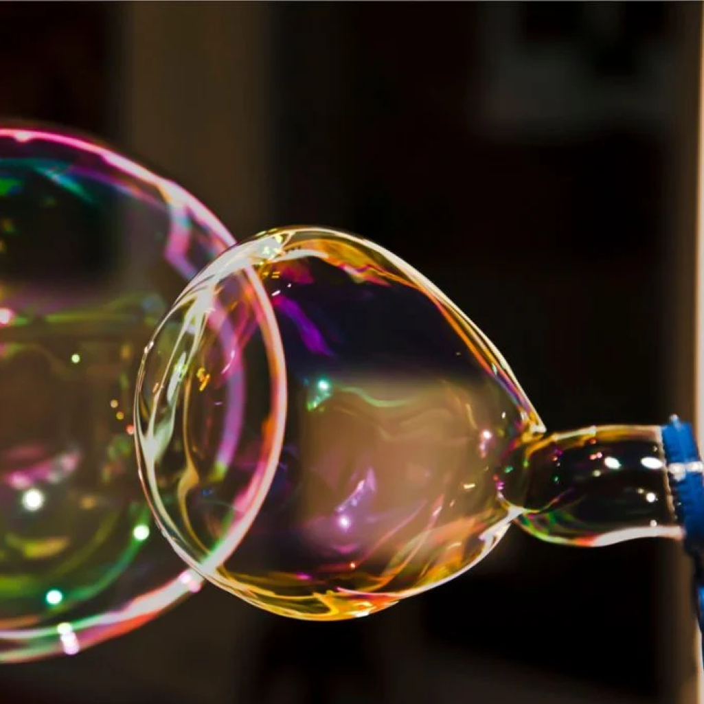 Το περιοδικό Σχεδία «γίνεται 10» και το γιορτάζει μ’ ένα street party στην πόλη