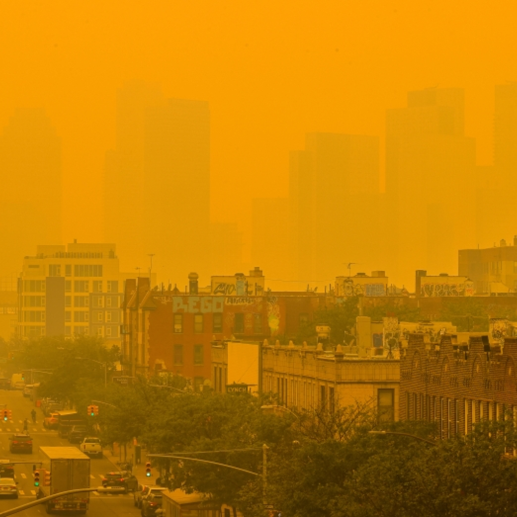 ΗΠΑ: Επιστήμονας εξηγεί γιατί οι πυρκαγιές έχουν κάνει τον ουρανό πορτοκαλί