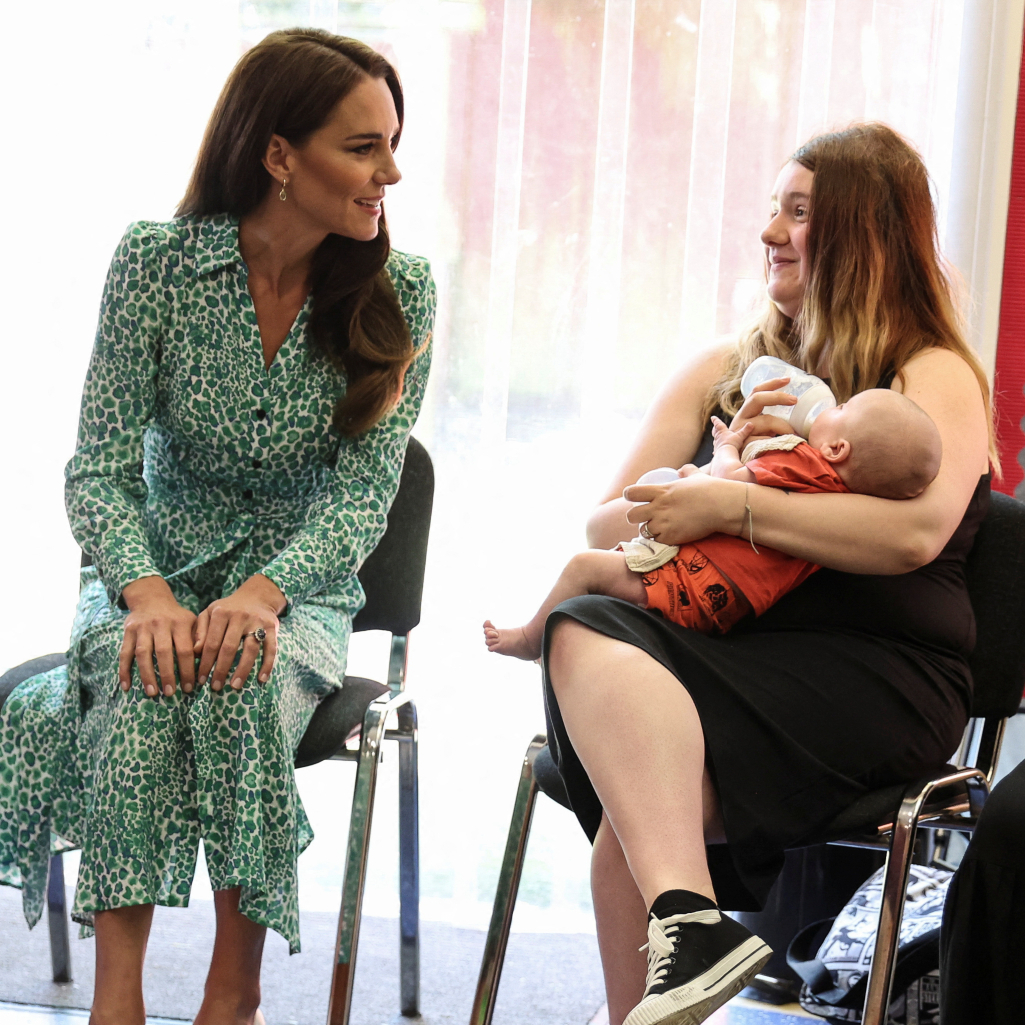 Kate Middleton: H μέρα που την επισκίασε το πραγματικό icon, ένα μωρό που ρεύτηκε