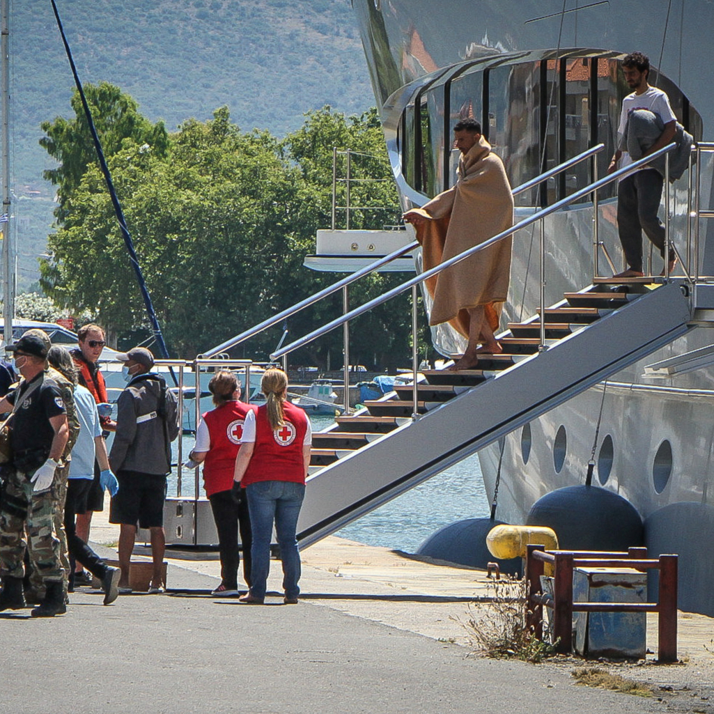 Τα διεθνή ΜΜΕ για το πολύνεκρο ναυάγιο στην Πύλο: «Ένα από τα χειρότερα στην Ευρώπη»