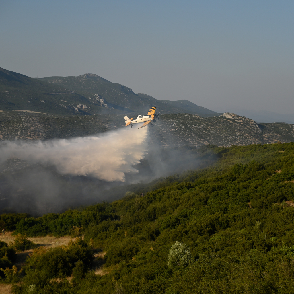 Φωτιές στην Ελλάδα: Καλύτερη η εικόνα στα μέτωπα σε Ρόδο, Λαμία, Κέρκυρα και Άρτα