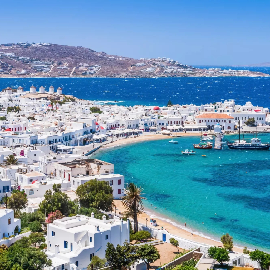 Μύκονος: Η καρδιά του ελληνικού καλοκαιριού χτυπάει στο νησί των «ανέμων»