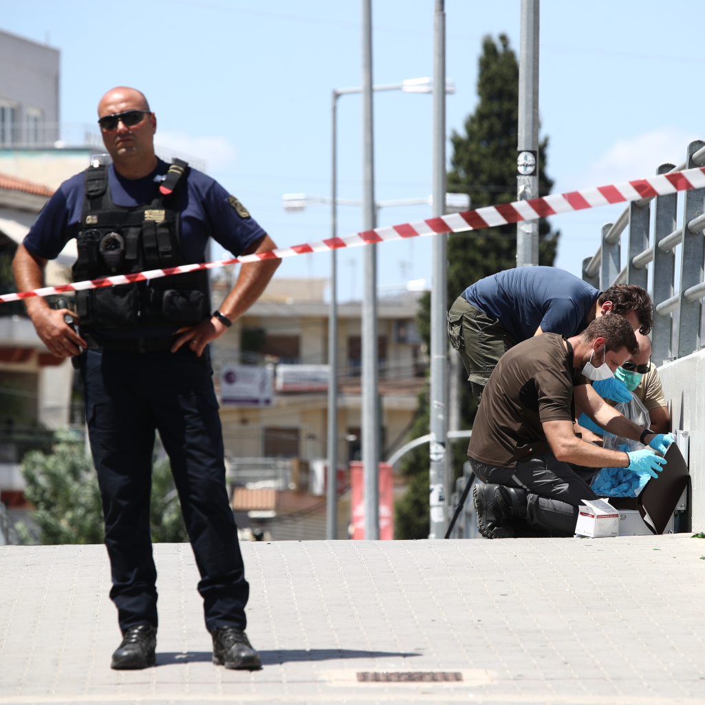 Νέα Φιλαδέλφεια: Στον εισαγγελέα οι συλληφθέντες - Ανθρωποκυνηγητό να εντοπιστεί ο δράστης της δολοφονίας του 29χρονου Μιχάλη