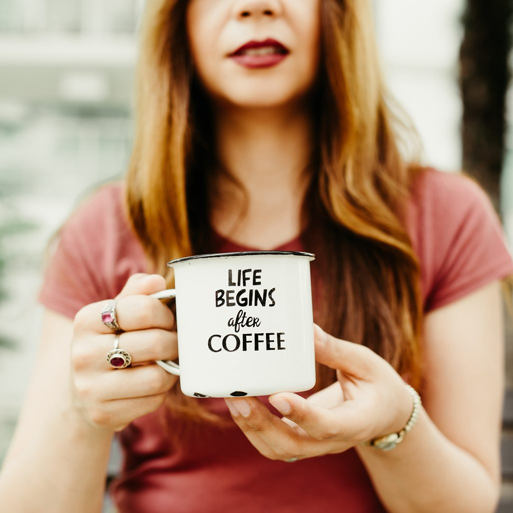 Καφεΐνη: Πώς επηρεάζει την υγεία του εντέρου σου