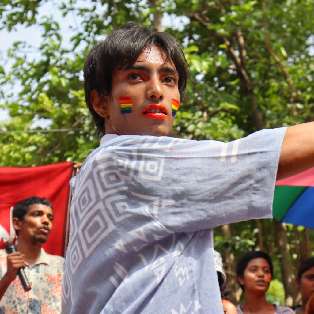 Ινδία: Το Ανώτατο Δικαστήριο δεν αναγνωρίζει τους γάμους ομόφυλων ζευγαριών