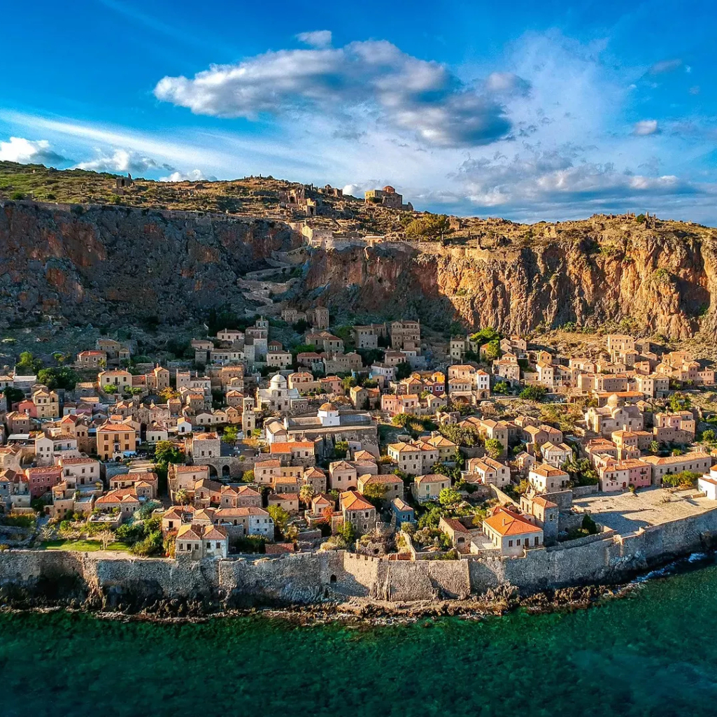 10 παλιές πόλεις της Ελλάδας για αξέχαστες αποδράσεις