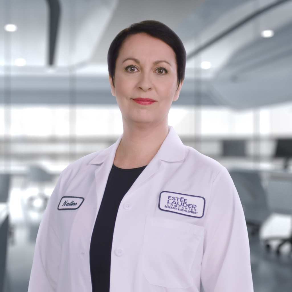 Estée Lauder: Η επικεφαλής επιστήμονας του brand έδωσε διάλεξη στην 77η Ετήσια Επιστημονική Συνάντηση της Society of Cosmetic Chemists