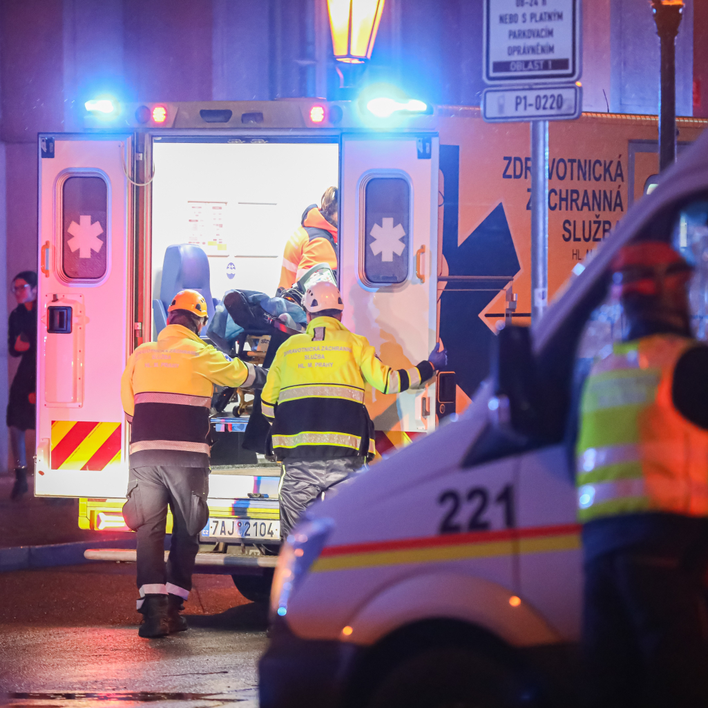 Πυροβολισμοί στην Πράγα: Toυλάχιστον 15 νεκροί - Ο μακελάρης είχε δολοφονήσει νωρίτερα τον πατέρα του