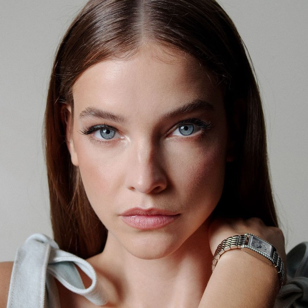 Quiet Luxury Skin: Η τάση που «αποθεώνει» τη φυσική υφή της επιδερμίδας