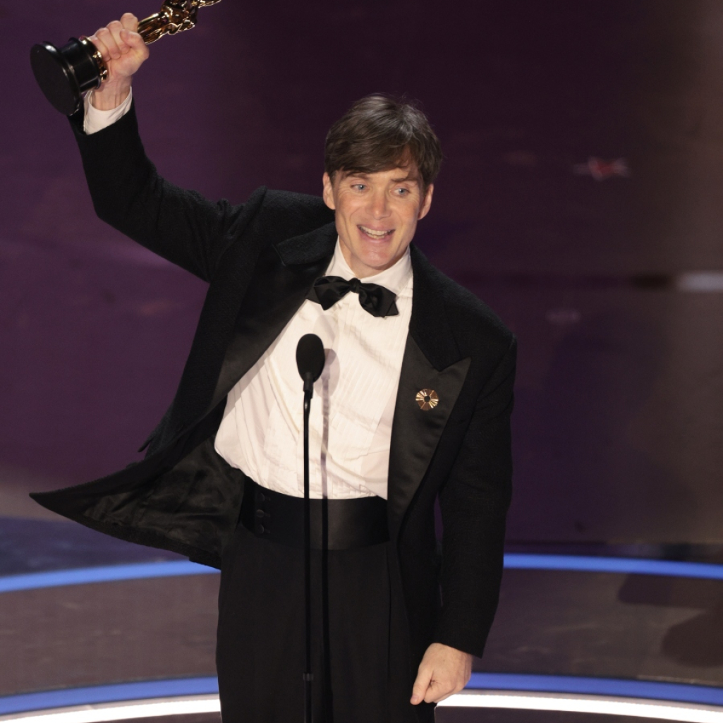 Oscars 2024: O Κίλιαν Μέρφι αφιέρωσε το βραβείο Α' Ανδρικού Ρόλου του «Oppenheimer» σε όσους «μάχονται για την ειρήνη» 
