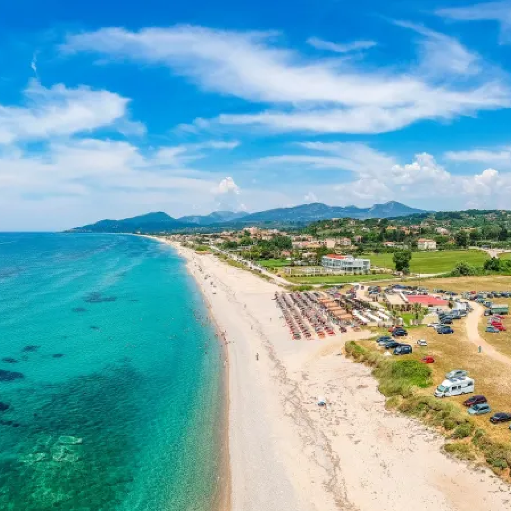 Η μεγαλύτερη παραλία με άμμο στην Ευρώπη είναι ελληνική και είναι εξωτική