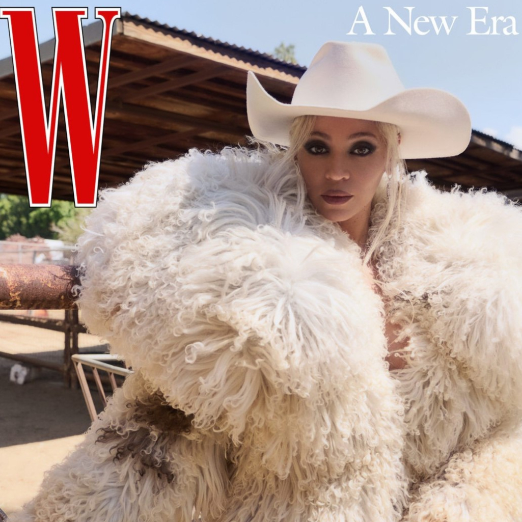 Η Μπιγιόνσε στο εξώφυλλο του W Magazine ως high-fashion καουμπόισσα