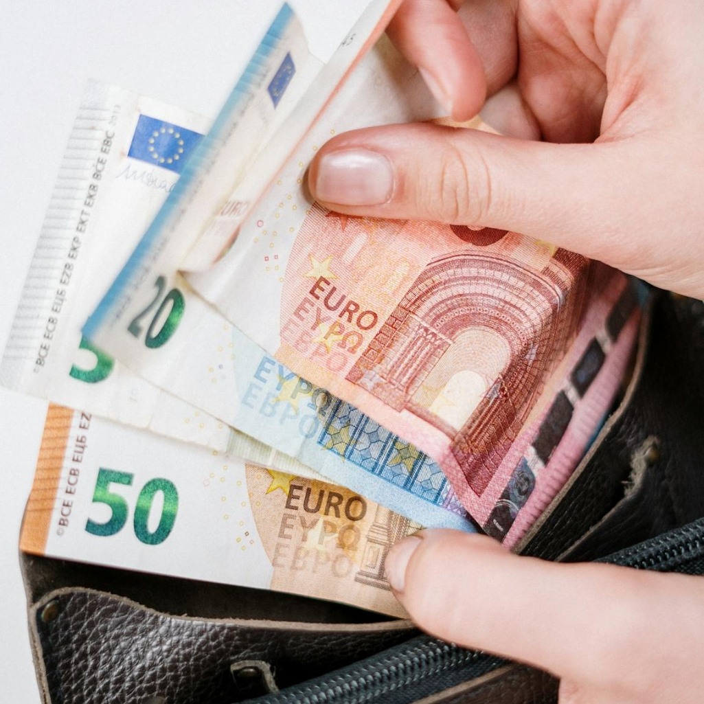  Voucher 800 ευρώ σε οικογένειες: Τελευταία ευκαιρία για αιτήσεις