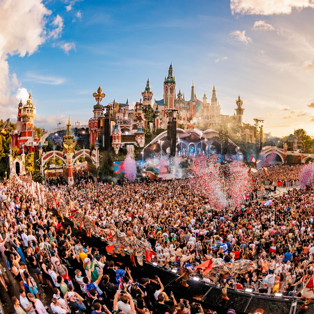 Ζήσε τη μαγεία του Tomorrowland 2024 πηγαίνοντας στο Βέλγιο με την κολλητή σου