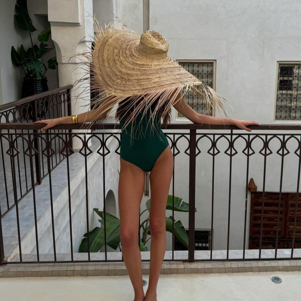 Weekend mood: Τα 7 κομμάτια που πρέπει να έχει η βαλίτσα του Σαββατοκύριακου