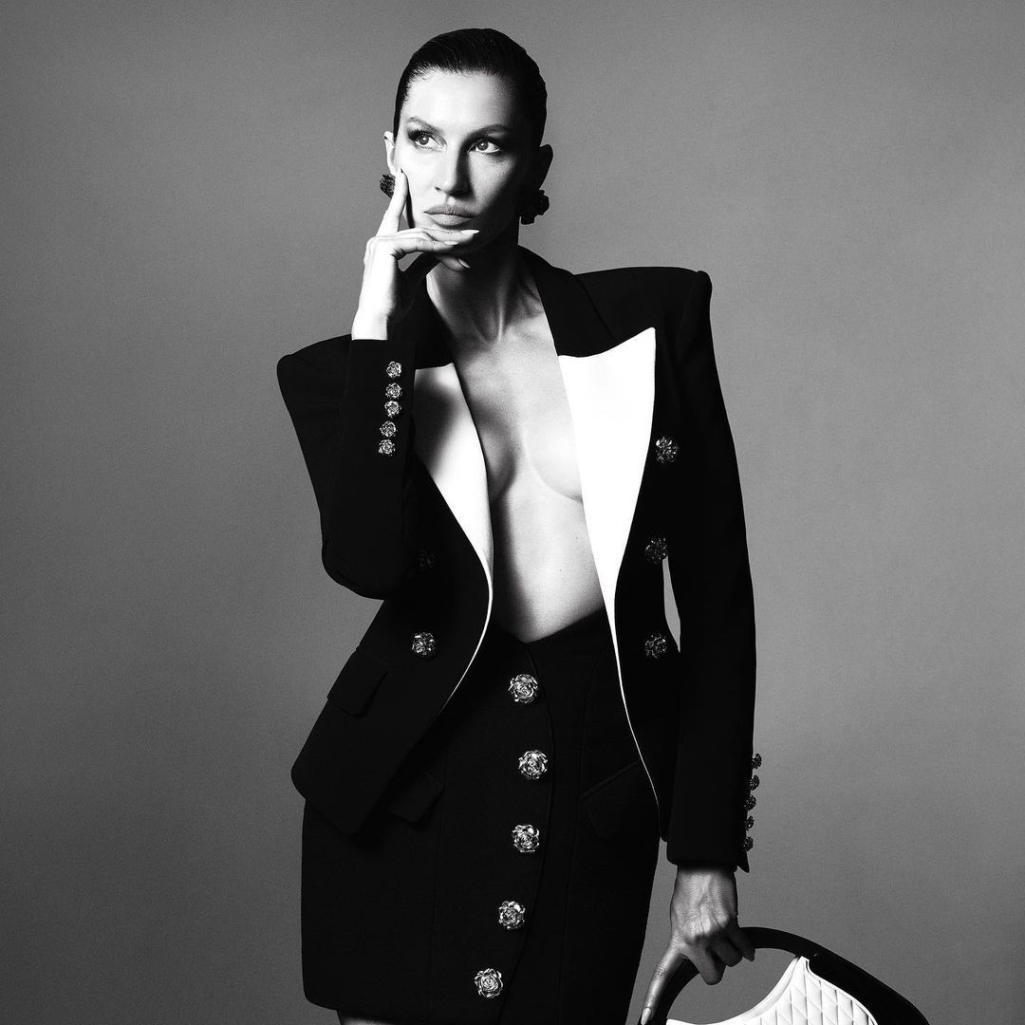 Η Ζιζέλ πρωταγωνιστεί στη νέα καμπάνια του Balmain και μας θυμίζει κάτι από «τα παλιά»