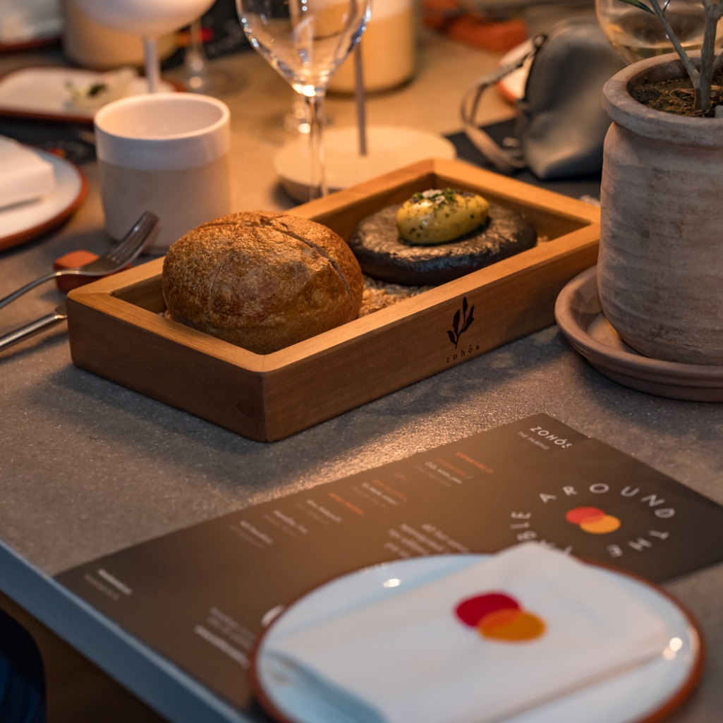 Mastercard: Η απόλυτη foodie εμπειρία του Around the table επιστρέφει