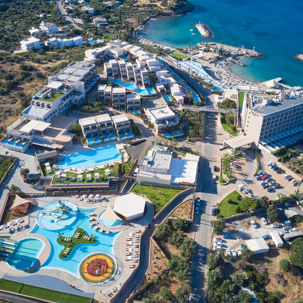 Διασκέδαση, χαλάρωση, πολυτέλεια: Το Wyndham Grand Crete Mirabellο Bay είναι ο πιο δροσερός προορισμός του φετινού καλοκαιριού