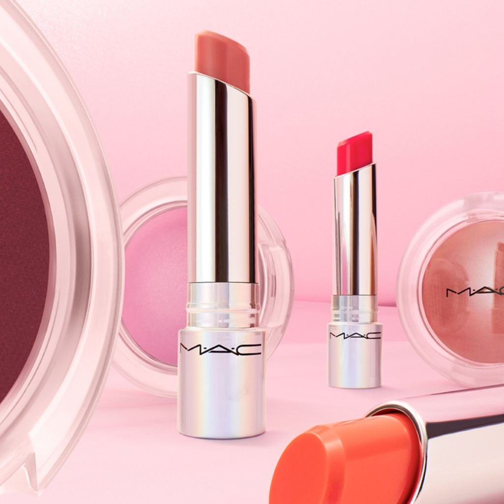 Όλα είναι δυνατά με το νέο Glow Play της MAC