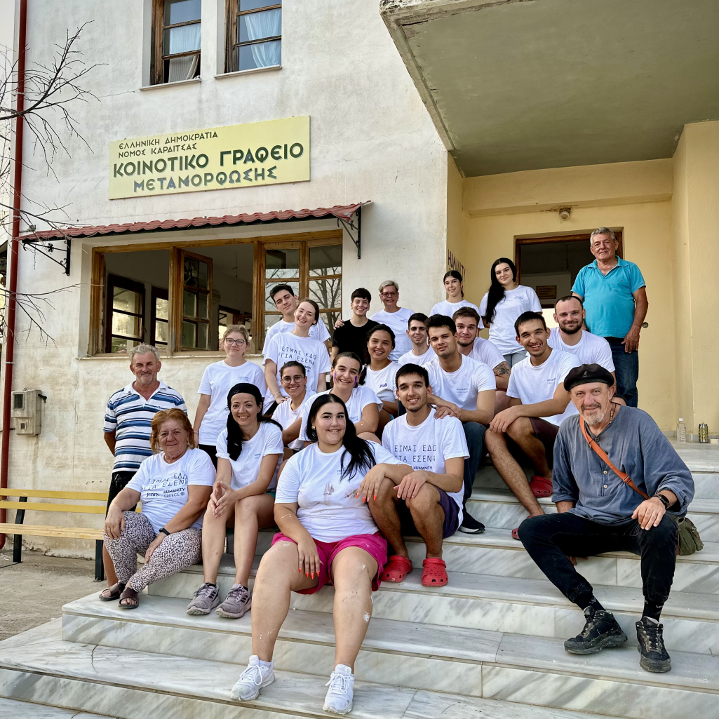 Θεσσαλία: To JennyGr και το Humanity Greece ανακαίνισαν το Κοινοτικό Γραφείο του χωριού Μεταμόρφωση