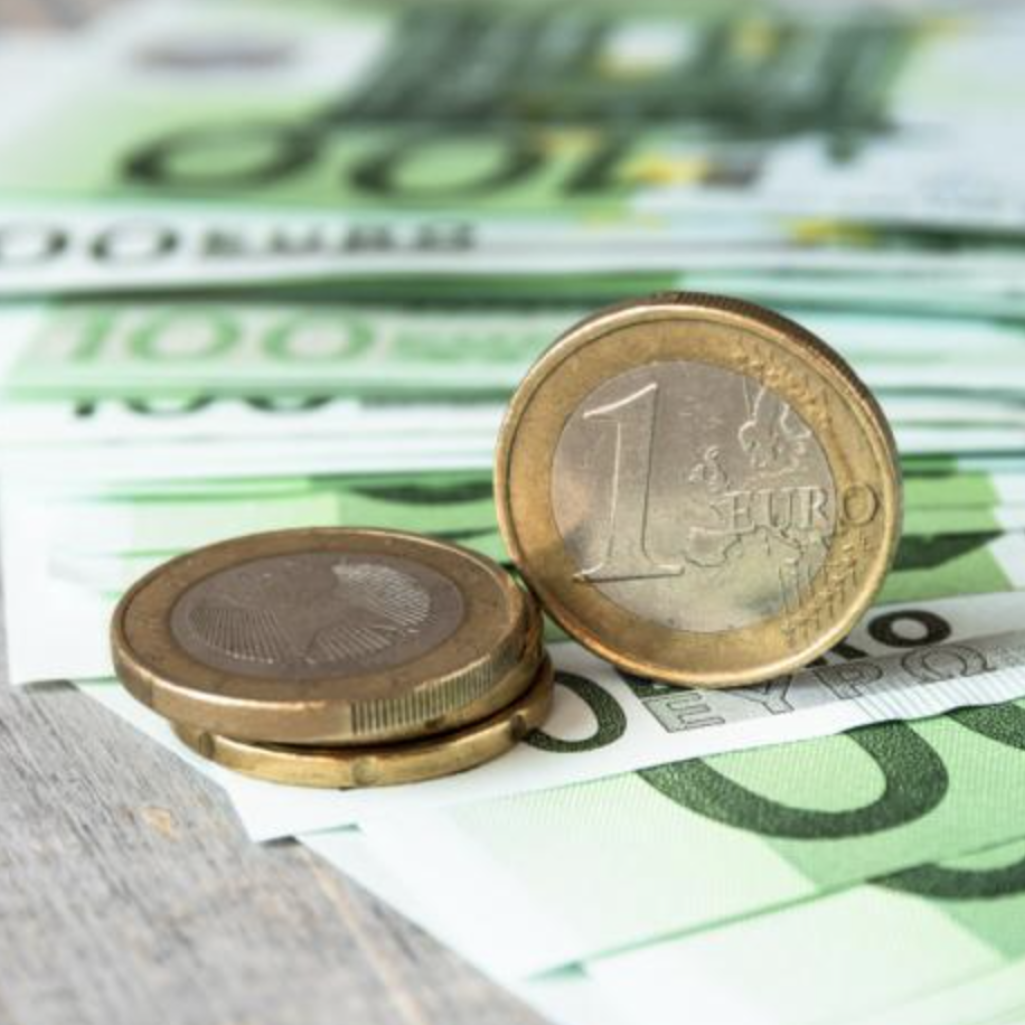 Με προπληρωμένη κάρτα το επίδομα ανεργίας