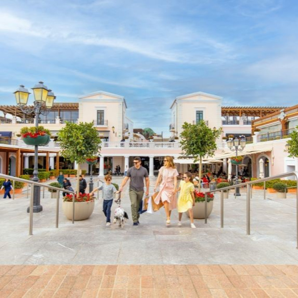 Back to School με shopping & διασκέδαση στο εκπτωτικό χωριό Designer Outlet Athens 