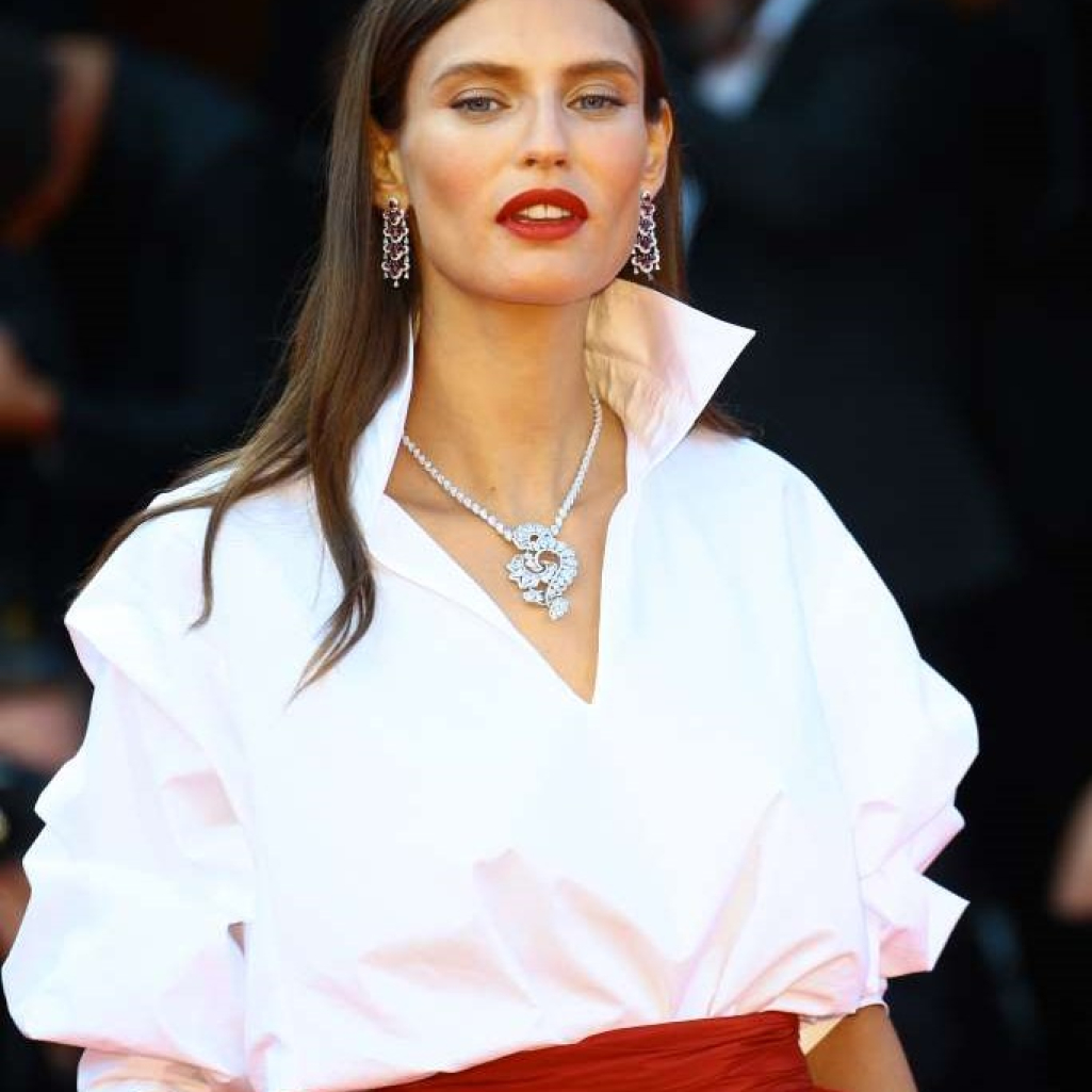 Το supermodel Μπιάνκα Μπάλτι συγκλονίζει: «Έχω καρκίνο των ωοθηκών στο τρίτο στάδιο»