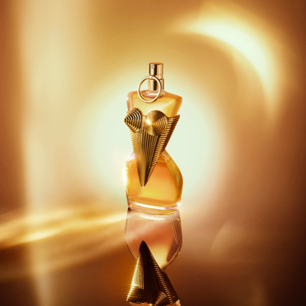 Ο οίκος Jean Paul Gaultier παρουσιάζει το νέο Gaultier Divine Le Parfum