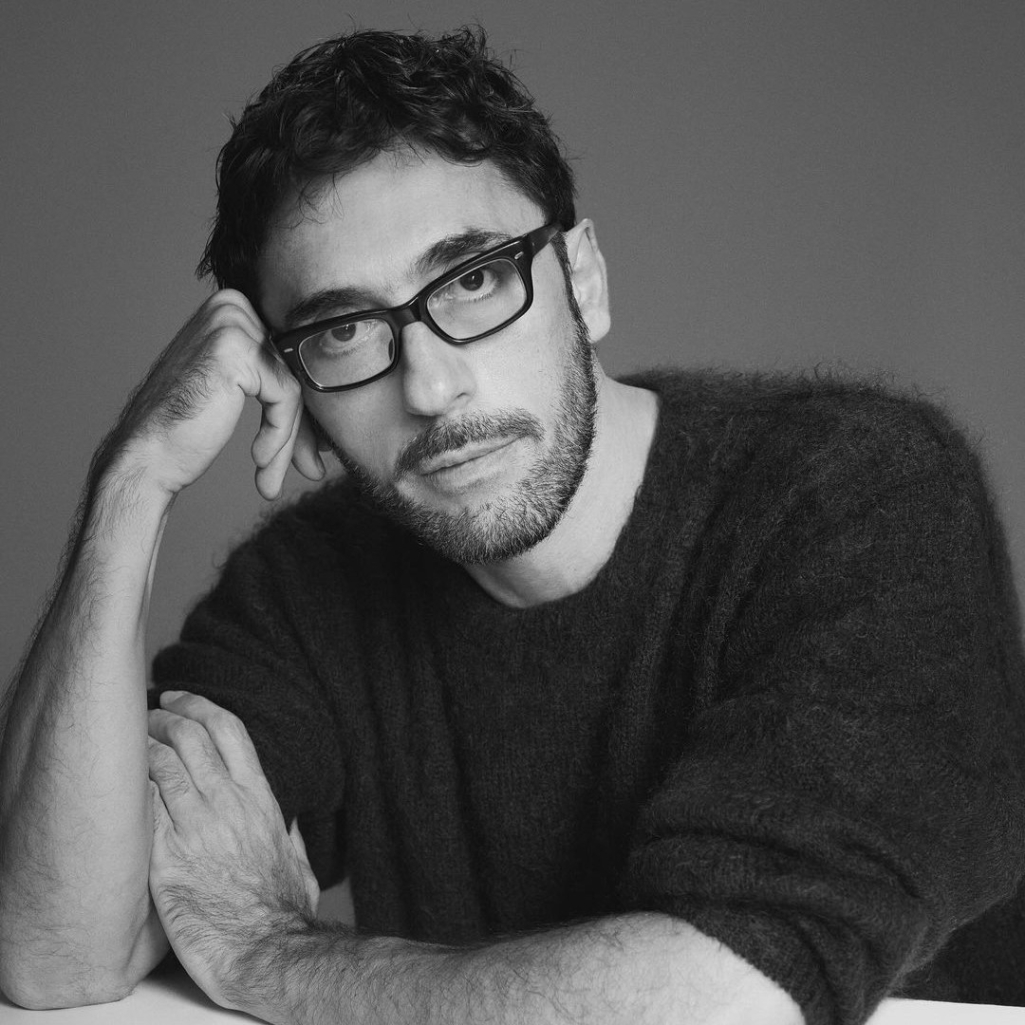 Ο Λορέντζο Σεραφίνι είναι ο νέος creative director της Alberta Ferretti