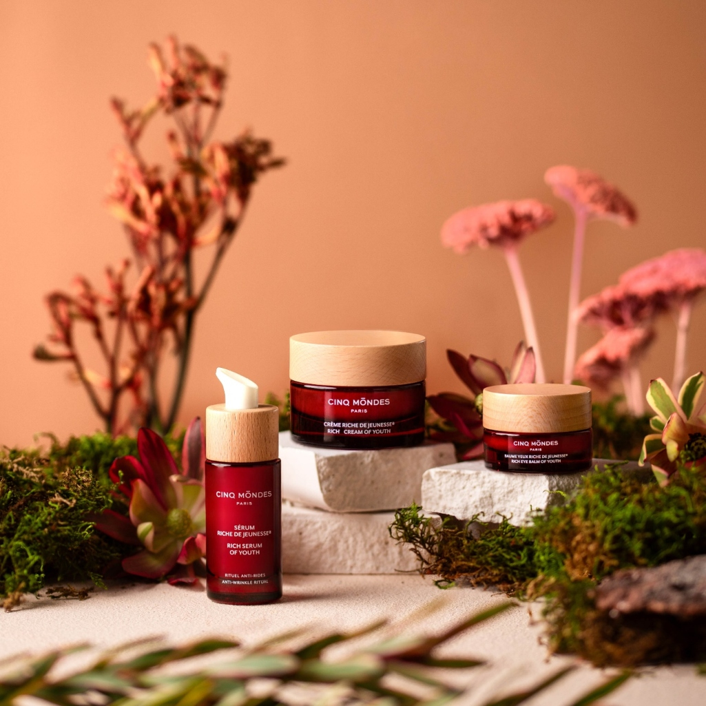 Cinq Mondes Rich of Youth®: Αναβαθμισμένο anti-wrinkle ritual με τη δύναμη των ενεργών συστατικών της Κινεζικής φαρμακοποιίας