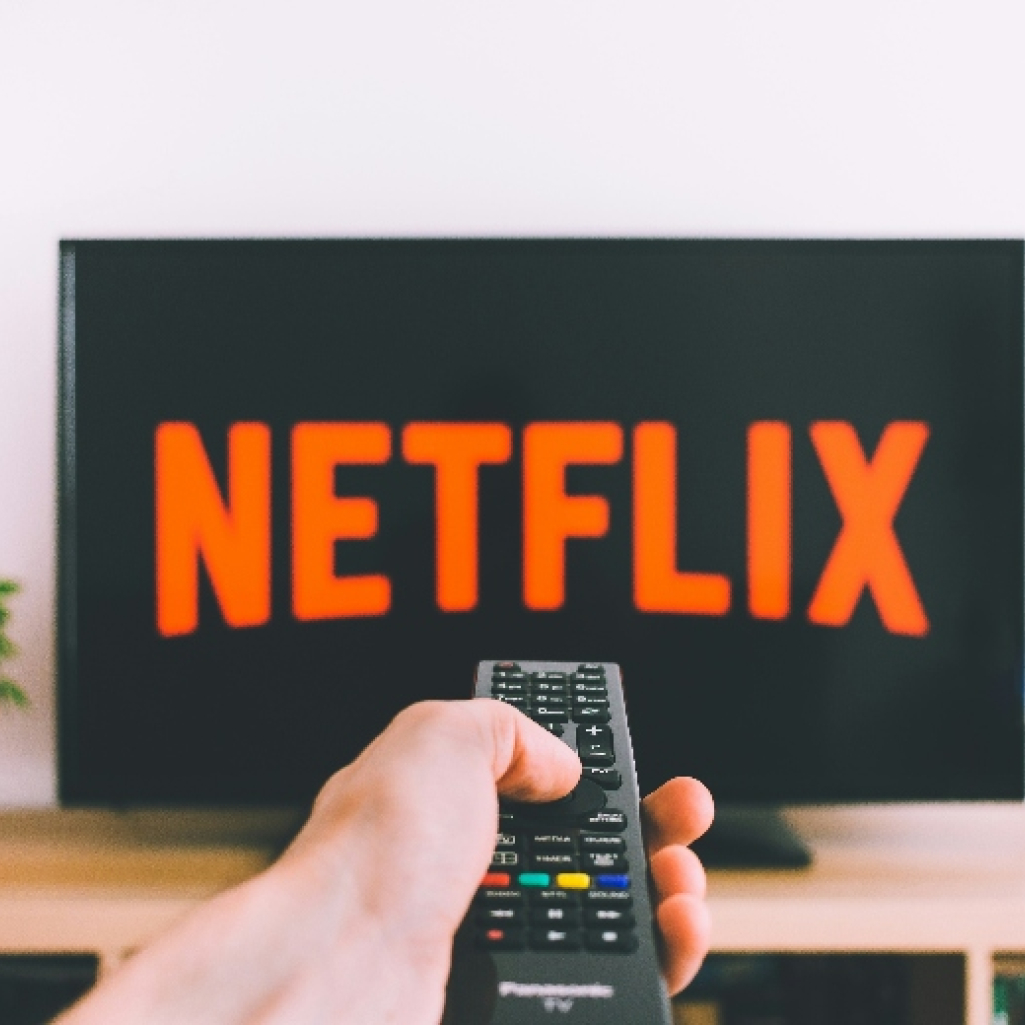 Πόσα χρήματα κέρδισε το Netflix μέσα σε έναν χρόνο: Έρχεται το κόλπο γκρόσο με απευθείας μεταδόσεις