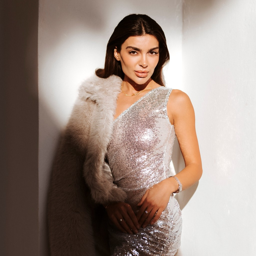 Η BASAK COUTURE σας προσφέρει το απόλυτο γιορτινό styling