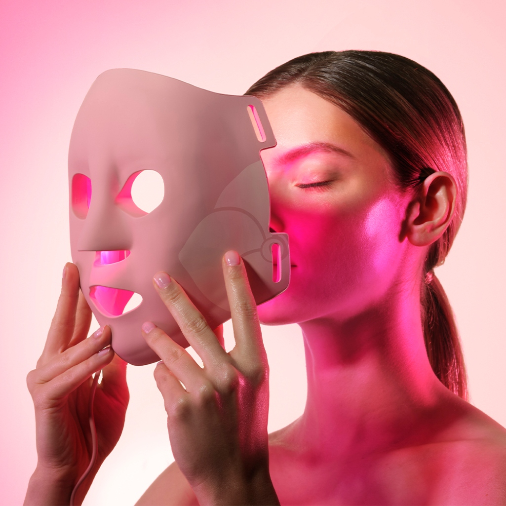 Το πολυτελές skincare brand MZ Skin προστέθηκε στο portfolio των Attica