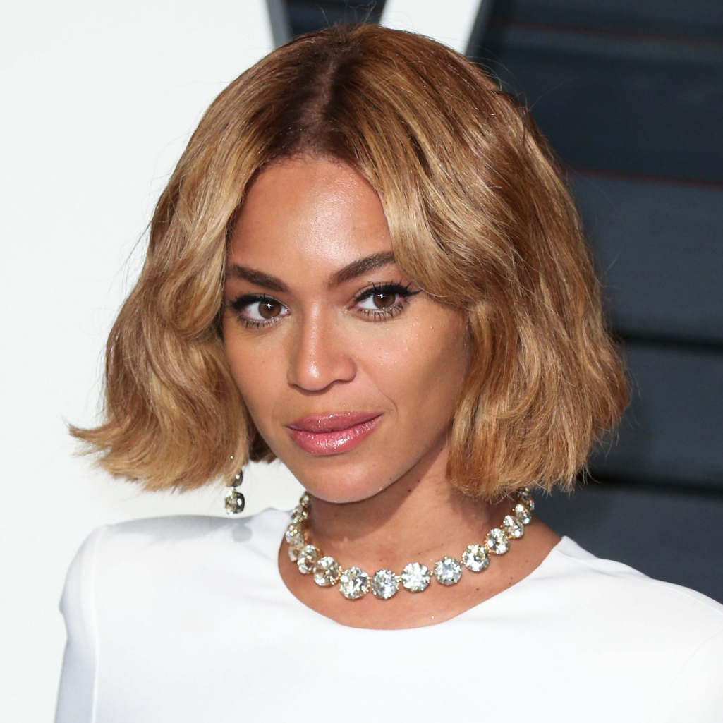 Η Μπιγιόνσε αρνείται ότι ο Jay-Z βίασε ανήλικη με τον Diddy: “Τον πιστεύει 100%”, αναφέρει πηγή