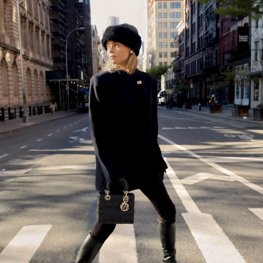 Winter chic: 5 styling tricks που χρησιμοποιούν οι Γαλλίδες για να είναι πάντα κομψές