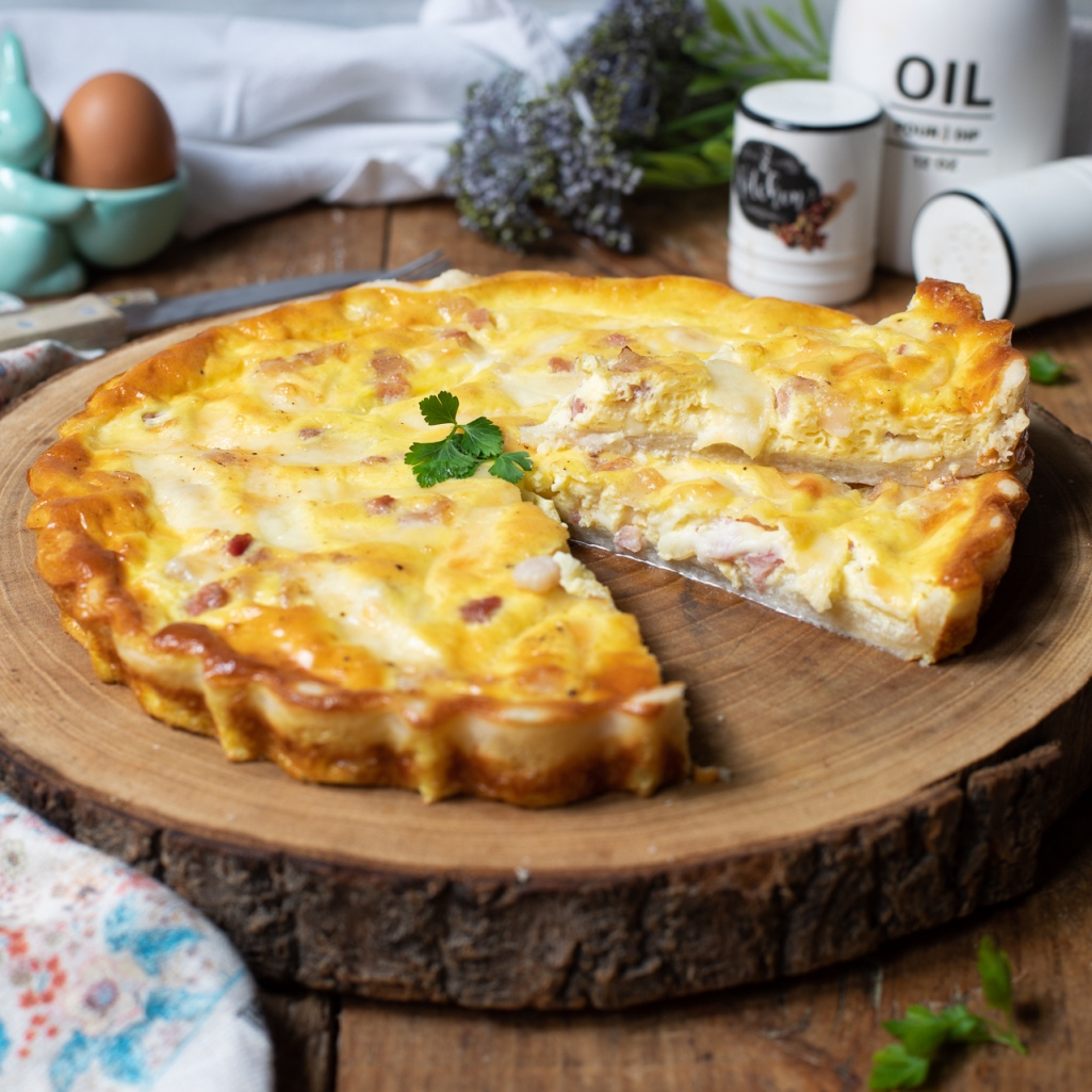 Quiche Lorraine: Η συνταγή για την πιο διάσημη γαλλική αλμυρή τάρτα